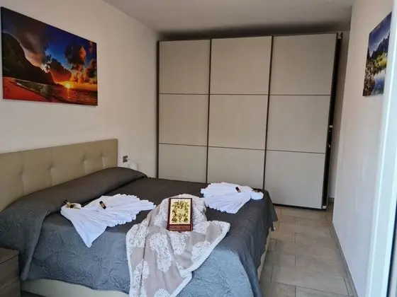 Romantic Dream On The Lake