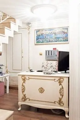 Romantic Mansion - Lobi