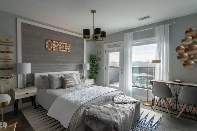 Romantic Studio Getaway with Rooftop Deck - 1