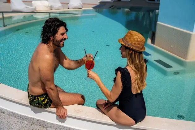 Romantica Resort & SPA - Havuz