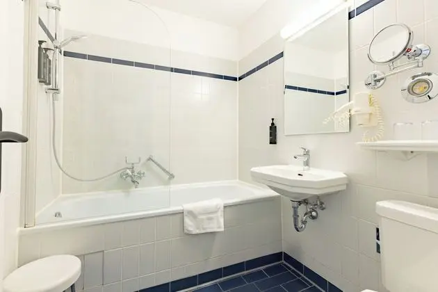 Romantik Hotel Kronprinz Berlin - Banyo Özellikleri