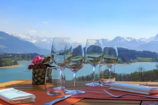Romantik Hotel Le Vignier - Yerinde Yemek