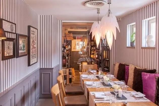 Romantikhotel Rebstock art & design - Yerinde Yemek