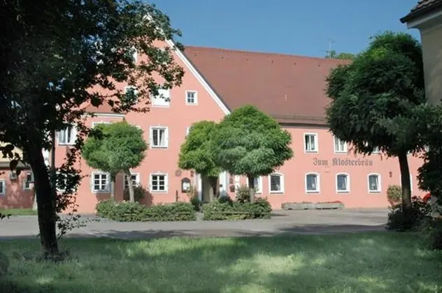 Romantik Hotel Zum Klosterbräu - Dış Mekan
