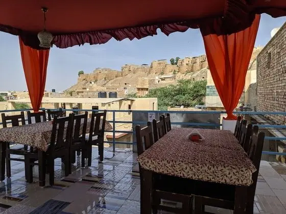 Hotel Romany Haveli Jaisalmer - Yerinde Yemek