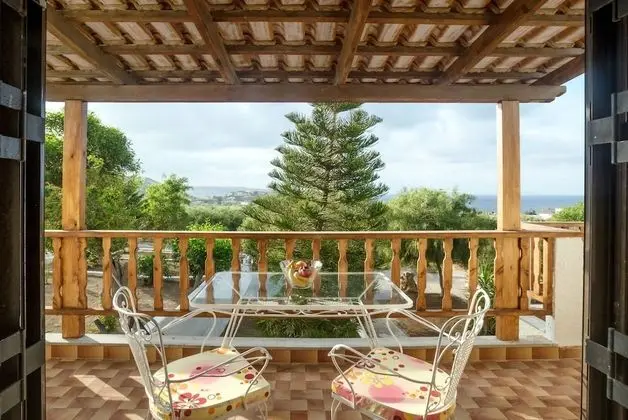 Romanza Villas
