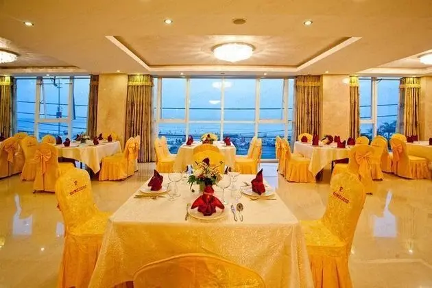 Romeliess Hotel Vung Tau - Yeme / İçme