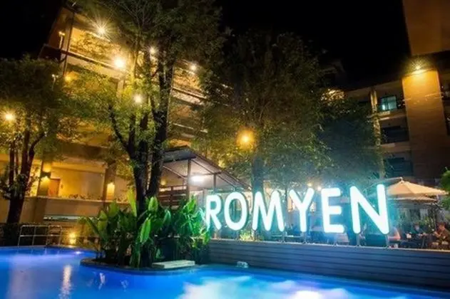Romyen Garden Place - Havuz