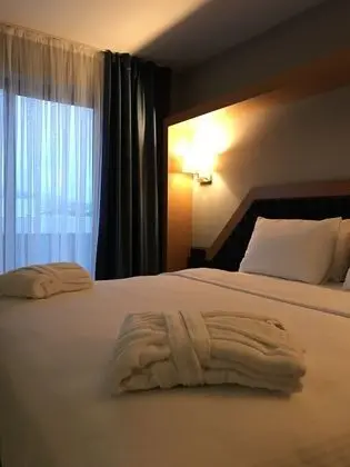 Roof 264 Hotel and Suites - Oda