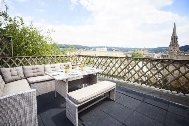 The Roof Terrace Maisonette City Centre