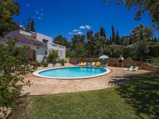 Roofed Villa in Albufeira With Private Swimming Pool - Havuz