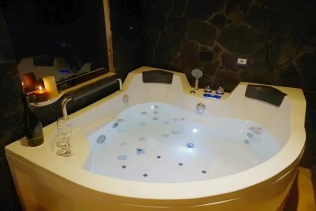 Room With Jacuzzi, Vacation Spa House With Turkish Bath - Öne Çıkan Resim