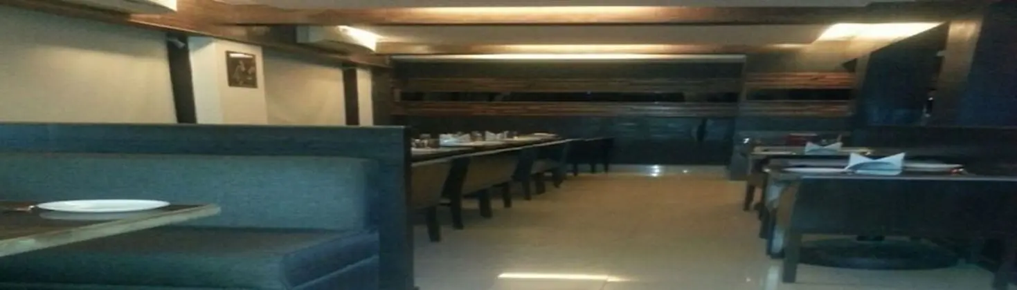Room Maangta 130 - Thane West - Yerinde Yemek
