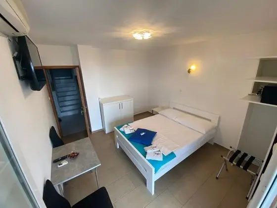 Room Mira With Terrace and sea View - Oda