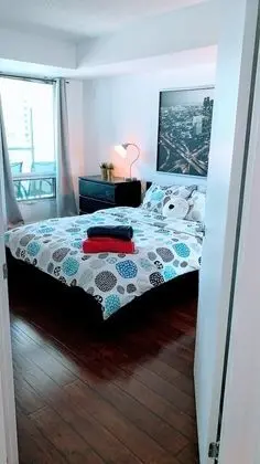 Room near Blue Jays CN Tower - Oda