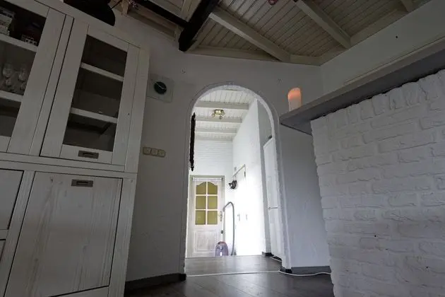 Room to Rent With own Entrance, Living Room and Bathroom - Dış Mekan