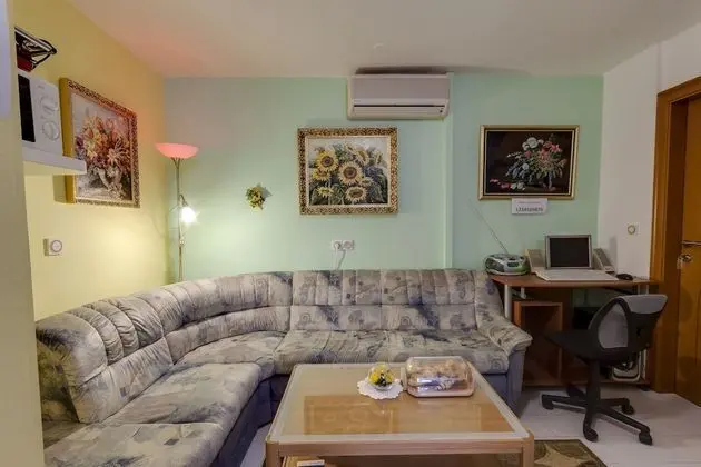 Rooms & Apartments Jana - Lobi