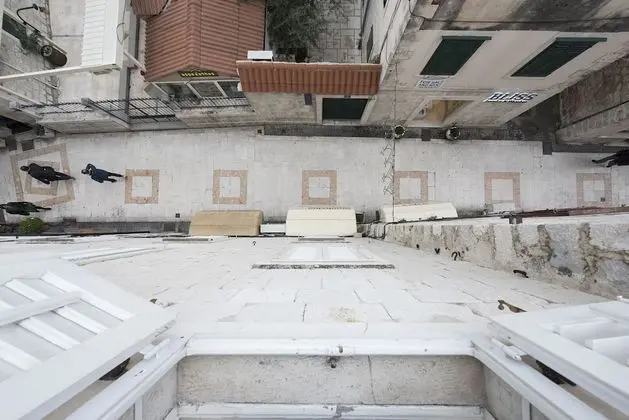 Rooms and Apartments Katunaric