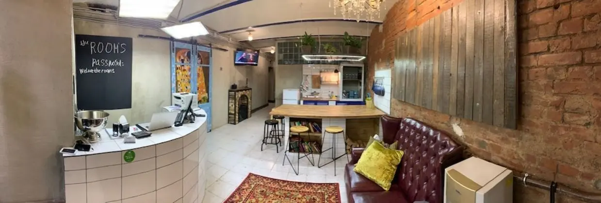 The ROOMS bed&breakfast