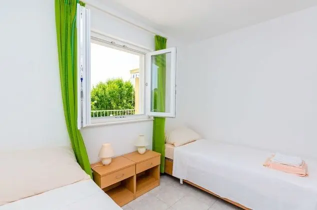 Rooms Villa Bind - Oda