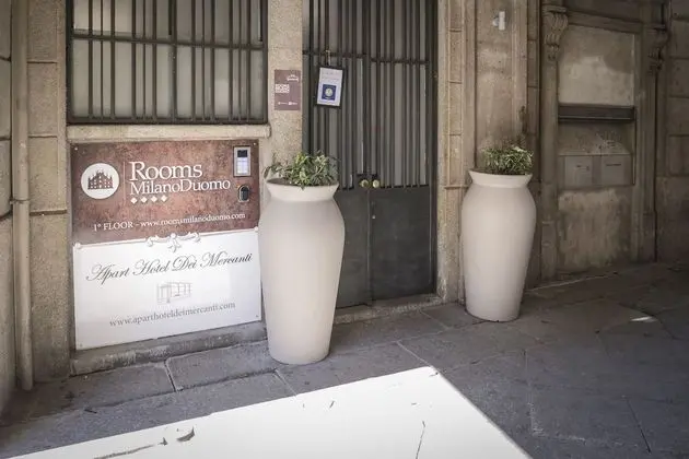 Rooms Milano Duomo - Dış Mekan