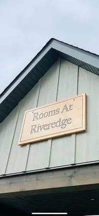 Rooms at Riveredge