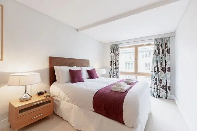 Roomspace Apartments -Marina Place - Oda