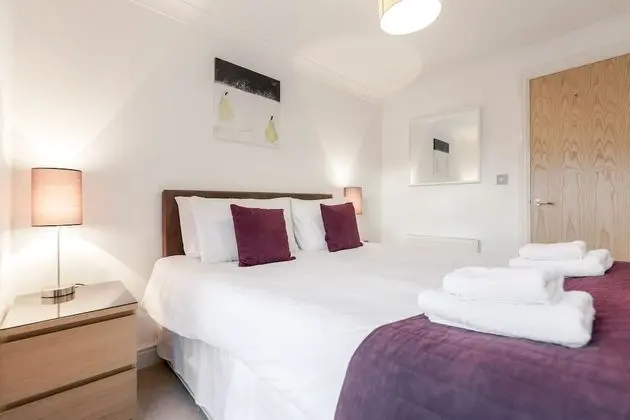 Roomspace Apartments -Sandfield Court - Oda
