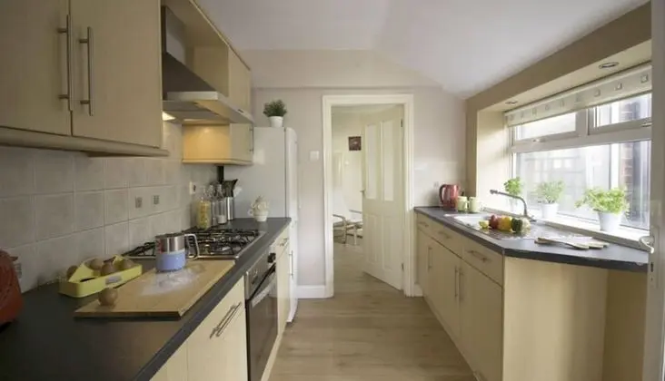 RoomTel - Brook House - Mutfak