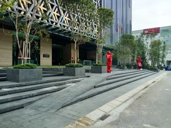 Roomy at Bukit Bintang - Dış Mekan