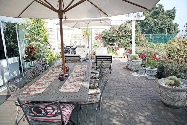 Roosboom Luxury Apartments - Yerinde Yemek
