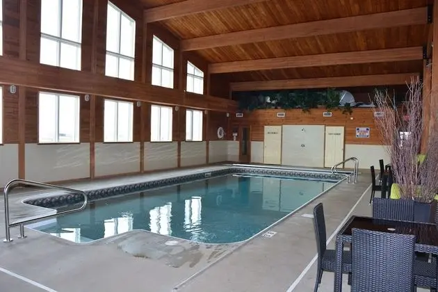 Roosevelt Inn and Suites - Havuz