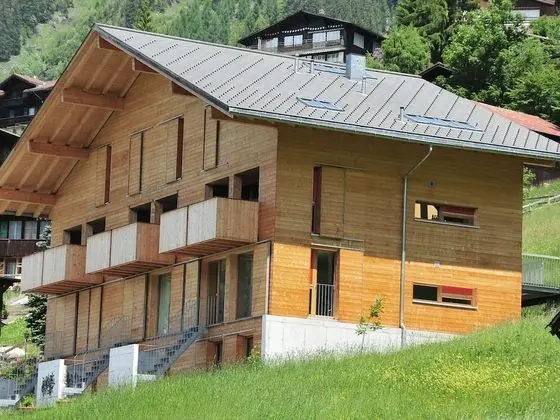 Roossi Lauterbrunnen - 1