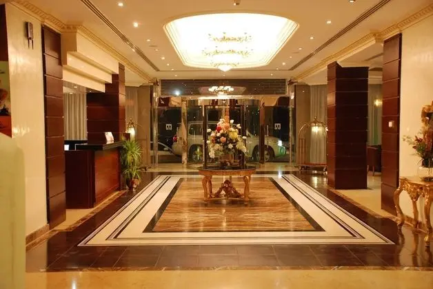 Rooz Park Hotel