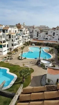 Roquetas Beach Apartment - Havuz