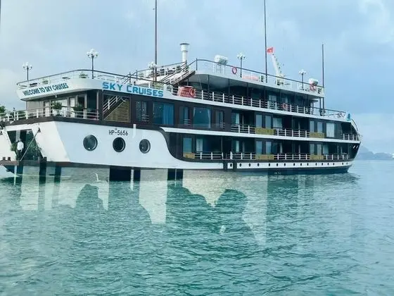 Rosa Cruise Halong