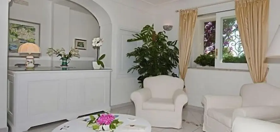 Villa Rosa - Lobi