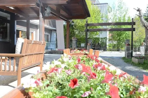 Hotel Rosa Serenella - Dış Mekan