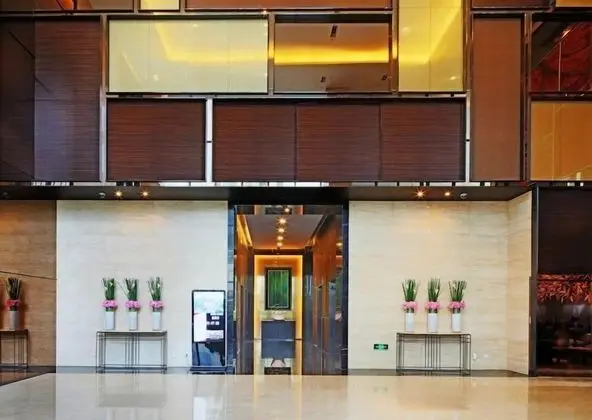 Rosalind International Apartment - Lobi