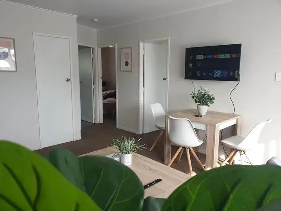 Rose Apartments Hamilton - Oda Düzeni