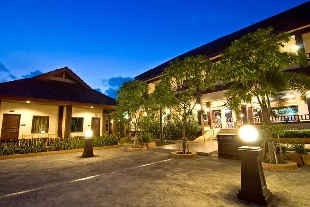 Rose Bay Resort - Dış Mekan