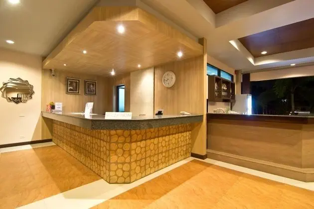 Rose Bay Resort - Lobi