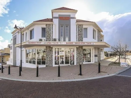 Rose Hotel Clarkson - 1