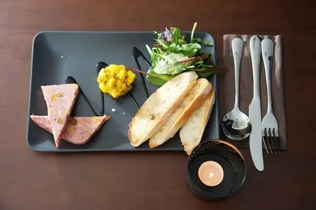 The Rose and Crown Hotel - Yerinde Yemek