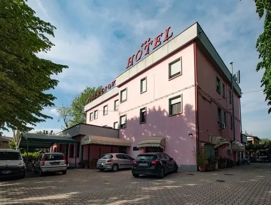 Hotel Rose & Crown - Öne Çıkan Resim
