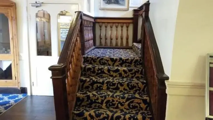The Rose and Crown Hotel - İç Mekan
