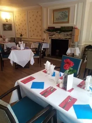 The Rose and Crown Hotel - Yerinde Yemek