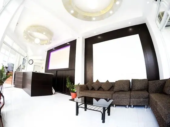 Rose Hotel - Lobi