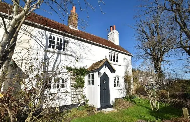 Rose Mullion Cottage