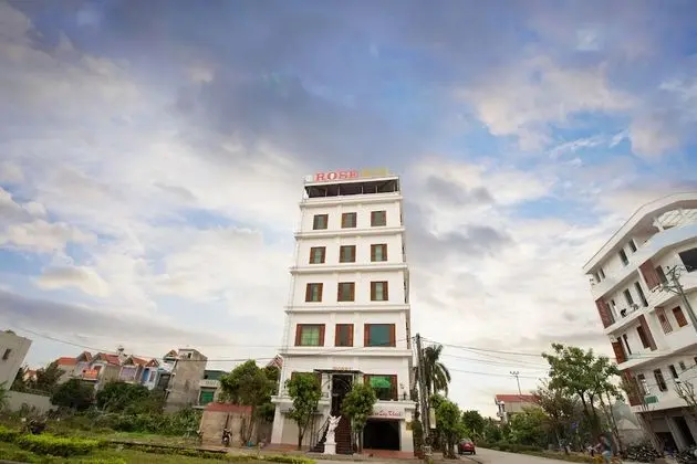 Rose Hotel